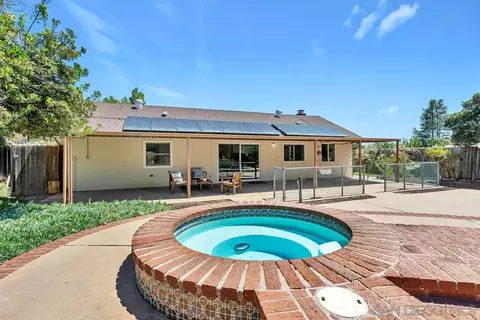 Exterior - 14520 Hillndale Way, Poway, CA 92064 photo 10 of 19