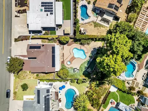 View/Area - 14520 Hillndale Way, Poway, CA 92064 photo 4 of 7