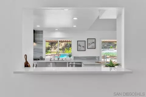 Kitchen - 14520 Hillndale Way, Poway, CA 92064 photo 1 of 8