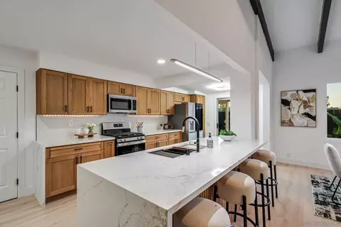 Kitchen - 12674 Metate Ln, Poway, CA 92064 photo 2 of 7