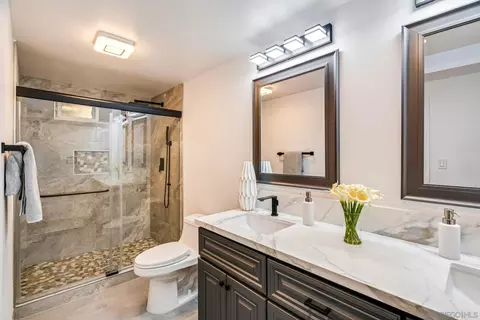 Bath - 12674 Metate Ln, Poway, CA 92064 photo 1 of 6