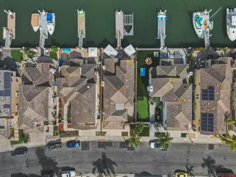 View/Area - 48 Spinnaker Way, Coronado, CA 92118 photo 10 of 12