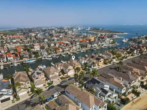 View/Area - 48 Spinnaker Way, Coronado, CA 92118 photo 5 of 12