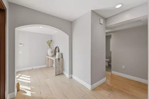 Entry Way - 48 Spinnaker Way, Coronado, CA 92118 photo 4 of 5
