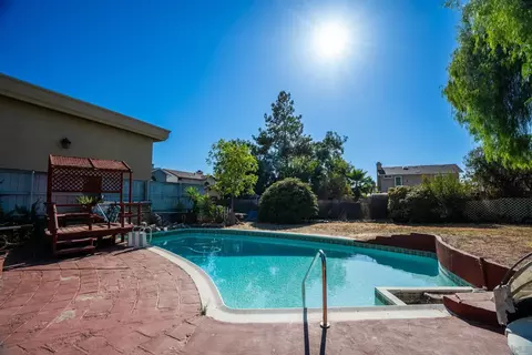 Exterior - 307 E Washington Ave, El Cajon, CA 92020 photo 3 of 13