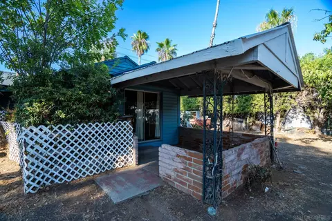 Exterior - 307 E Washington Ave, El Cajon, CA 92020 photo 11 of 13