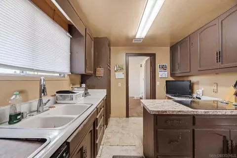 Kitchen - 307 E Washington Ave, El Cajon, CA 92020 photo 4 of 4