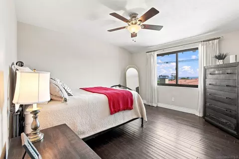 Bedroom - 1044 Avenida Amantea, La Jolla, CA 92037 photo 1 of 6