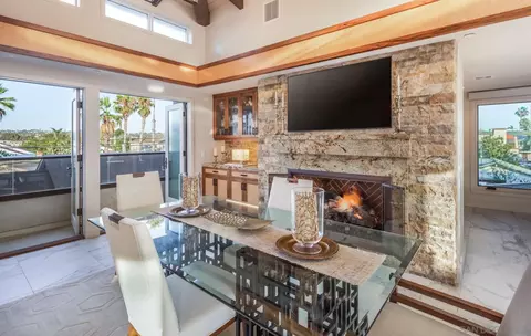 Dining - 187 Cherry Ave, Carlsbad, CA 92008 photo 2 of 2