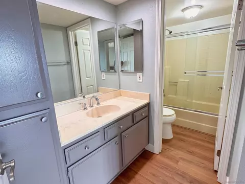 Bath - 155 Mangano, Encinitas, CA 92024 photo 1 of 3