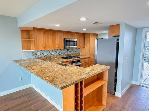 Kitchen - 155 Mangano, Encinitas, CA 92024 photo 2 of 5