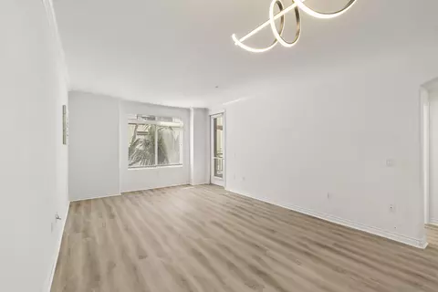 Living - 9263 Regents Rd #B204, La Jolla, CA 92037 photo 1 of 3