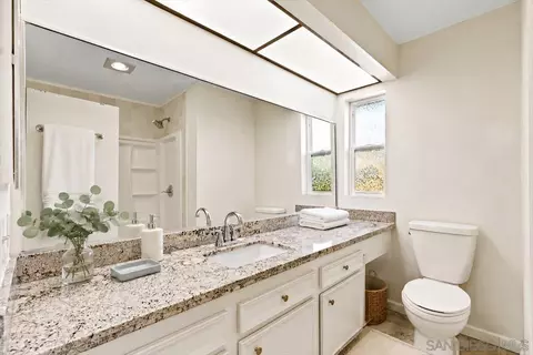 Bath - 140 El Norte Pkwy #3, Escondido, CA 92026 photo 1 of 5