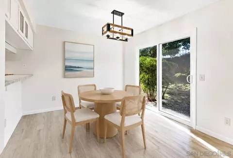 Dining - 140 El Norte Pkwy #3, Escondido, CA 92026 photo 1 of 5