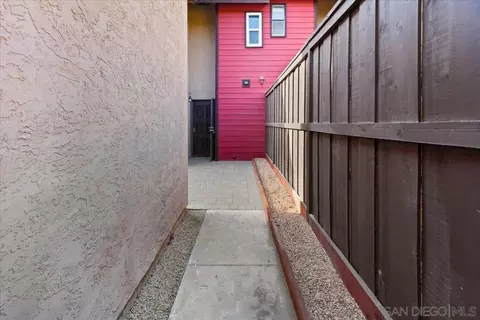 Exterior - 140 El Norte Pkwy #3, Escondido, CA 92026 photo 10 of 17