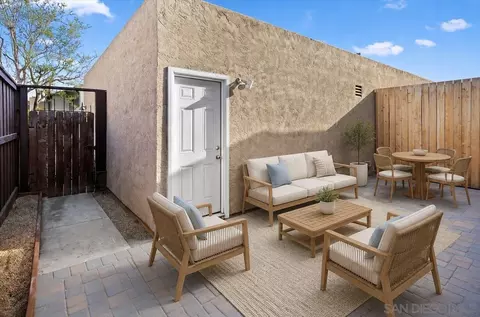 Exterior - 140 El Norte Pkwy #3, Escondido, CA 92026 photo 2 of 17