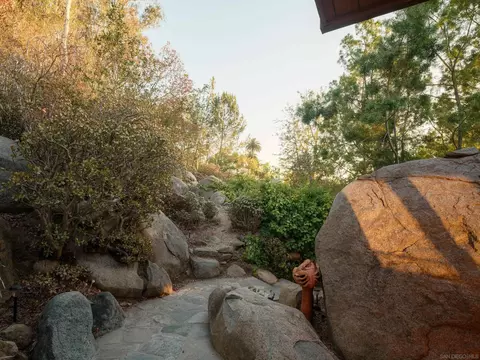 Exterior - 16208 Orchard Bnd, Poway, CA 92064 photo 4 of 11