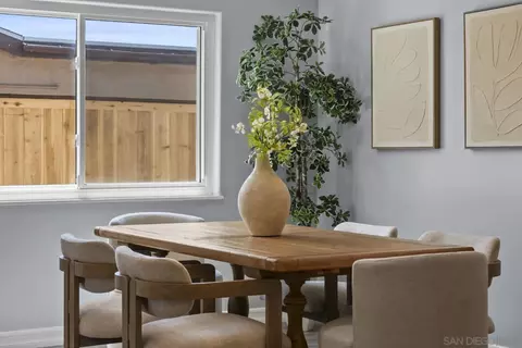 Dining - 4105 Alana Cir, Oceanside, CA 92056 photo 2 of 3