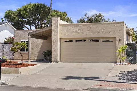Exterior - 4105 Alana Cir, Oceanside, CA 92056 photo 2 of 13