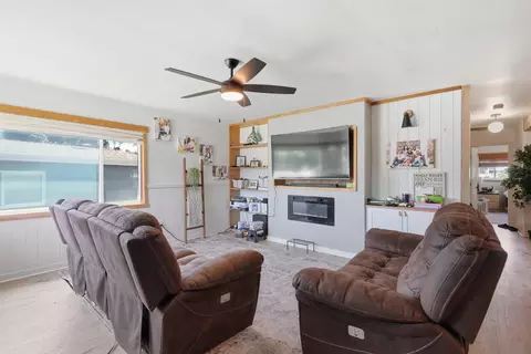 Living - 5820 Gregg Ct, La Mesa, CA 91942 photo 1 of 2