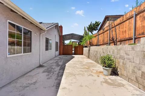 Exterior - 8538 Rosada Way, El Cajon, CA 92021 photo 11 of 15