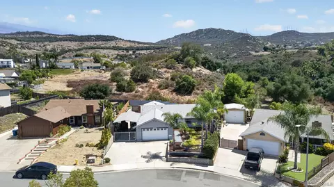 View/Area - 8538 Rosada Way, El Cajon, CA 92021 photo 5 of 5