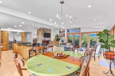 Dining - 9460 Haley Ln, La Mesa, CA 91941 photo 1 of 2