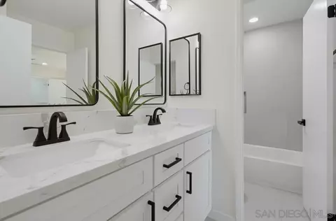 Bath - 7200 Melody Ln #2, La Mesa, CA 91942 photo 2 of 3