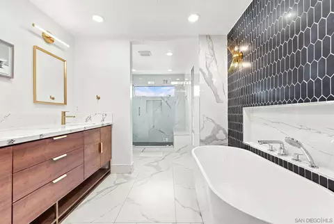 Bath - 13934 Recuerdo Dr, Del Mar, CA 92014 photo 1 of 2
