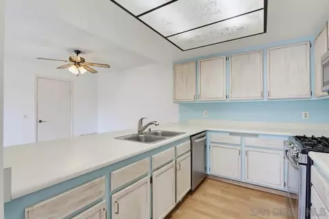 Kitchen - 203 Carissa, Oceanside, CA 92057 photo 2 of 3