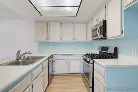 Kitchen - 203 Carissa, Oceanside, CA 92057 photo 3 of 3