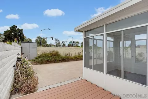 Exterior - 203 Carissa, Oceanside, CA 92057 photo 9 of 12