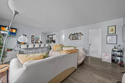 6233 Mary Lane Dr, San Diego, CA 92115