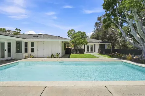 Exterior - 3425 Purer Rd, Escondido, CA 92029 photo 12 of 14
