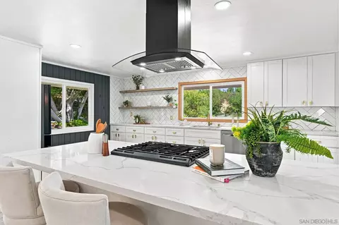 Kitchen - 3425 Purer Rd, Escondido, CA 92029 photo 2 of 6