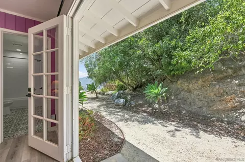 Exterior - 3425 Purer Rd, Escondido, CA 92029 photo 7 of 14