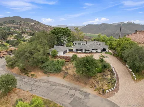 View/Area - 3425 Purer Rd, Escondido, CA 92029 photo 3 of 11