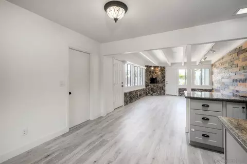 Living - 13239 Ann O Reno Ln, Poway, CA 92064 photo 7 of 11
