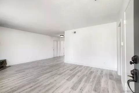 Living - 13239 Ann O Reno Ln, Poway, CA 92064 photo 6 of 11