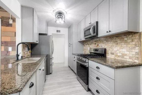 Kitchen - 13239 Ann O Reno Ln, Poway, CA 92064 photo 1 of 5