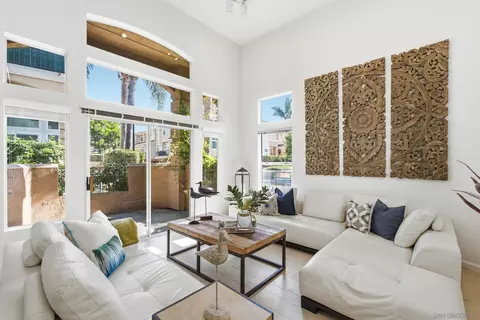 7142 Calabria #A, San Diego, CA 92122