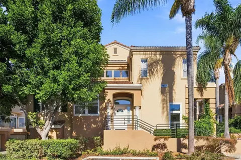 7142 Calabria #A, San Diego, CA 92122