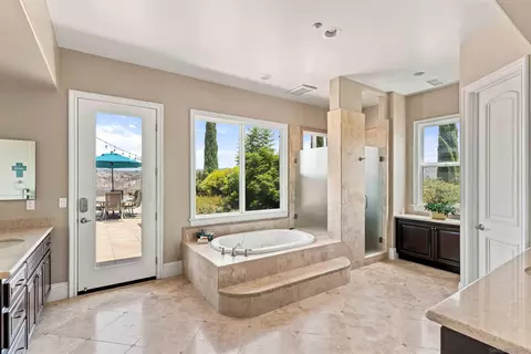 Bath - 7295 Eagle Mountain Rd, Bonsall, CA 92003 photo 3 of 5