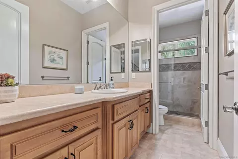 Bath - 7295 Eagle Mountain Rd, Bonsall, CA 92003 photo 5 of 5