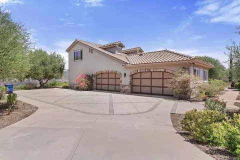Exterior - 7295 Eagle Mountain Rd, Bonsall, CA 92003 photo 3 of 11