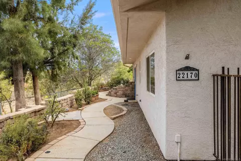 Exterior - 22170 N Burma Rd, Ramona, CA 92065 photo 13 of 21