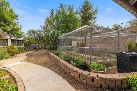 Exterior - 22170 N Burma Rd, Ramona, CA 92065 photo 8 of 21