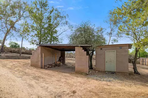 Exterior - 22170 N Burma Rd, Ramona, CA 92065 photo 4 of 21