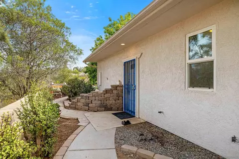 Exterior - 22170 N Burma Rd, Ramona, CA 92065 photo 15 of 21