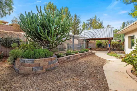 Exterior - 22170 N Burma Rd, Ramona, CA 92065 photo 9 of 21